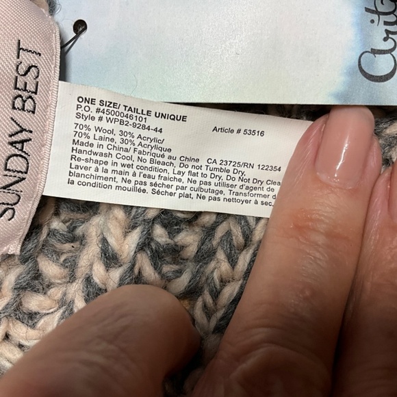 ARITZIA SUNDAY BEST NWT Wool Blend Hemingway Infinity Scarf in Heather Birch O/S - Picture 7 of 8